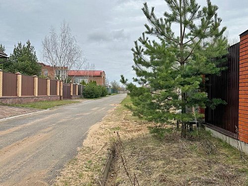 Участок в Лешково